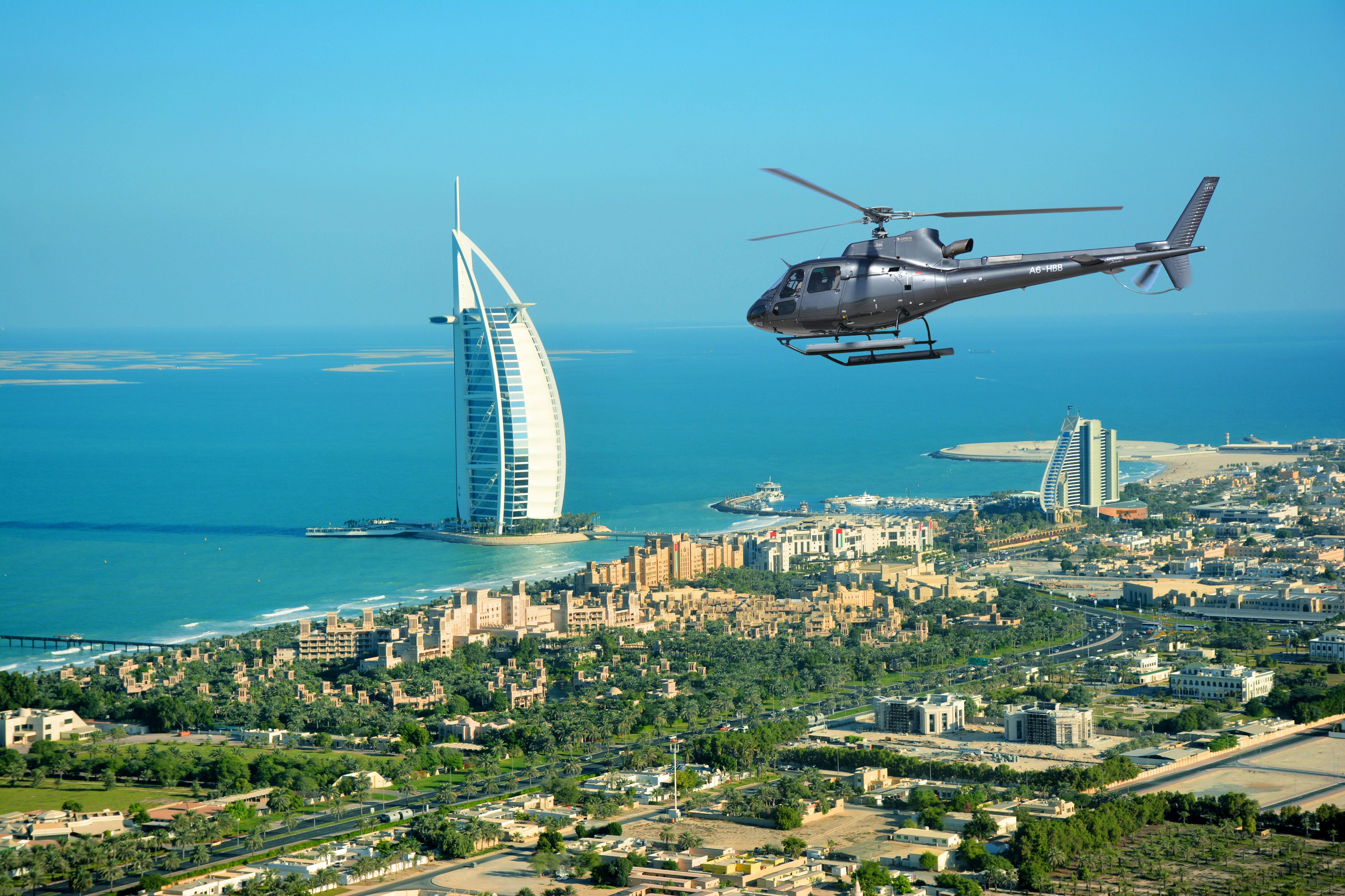 Dubai Helicopter Ride: 12-Min 'Iconic' Tour - Photo 1 of 7